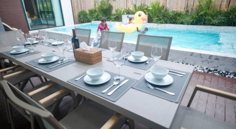 Ample villa with pool | Pets are welcome — photo 4