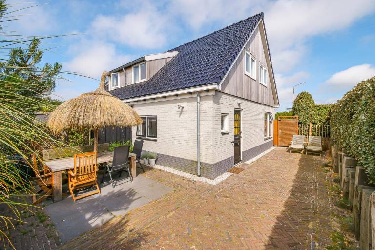 Bungalow mit Hund in Callantsoog für max. 6 Personen