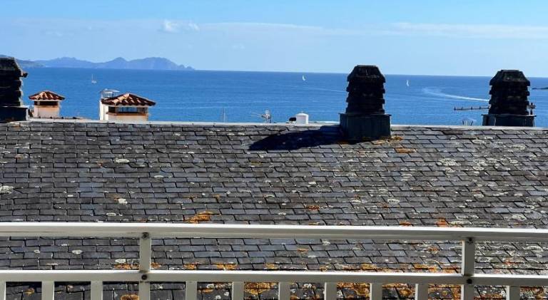 Charming apartment | Next to the beach | Pets are welcome in Sanxenxo