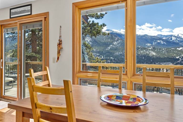 Family-friendly vacation home with terrace | Pet-friendly — photo 3
