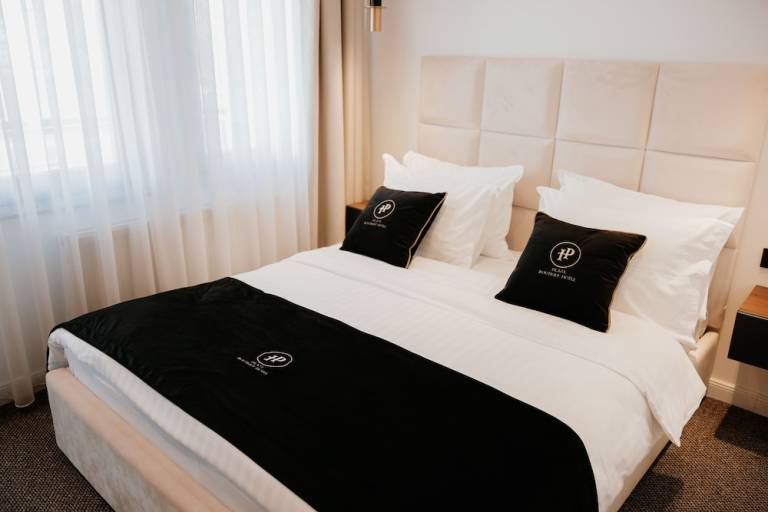 Bed & Breakfast Qyteza Pejton