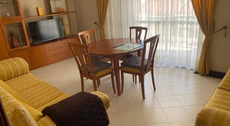 Holiday apartment with patio | Dogs allowed in Almada