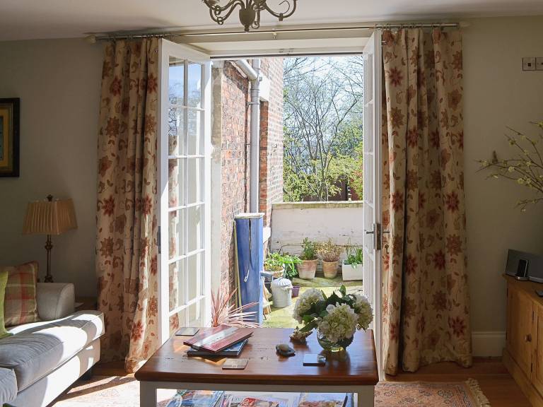 Family-friendly nice cottage with terrace | Next to the beach | Pets are welcome — photo 2