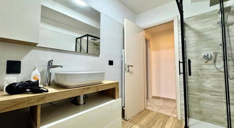 Apartment with 1 room for 6 persons — photo 2