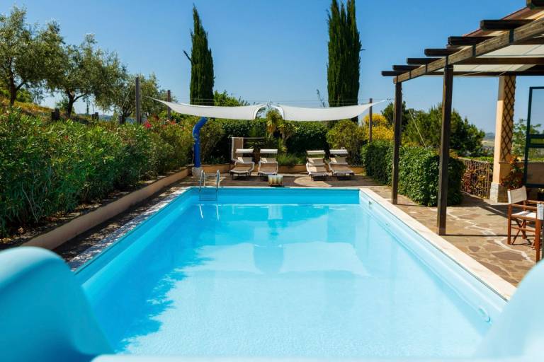 Children-friendly lovely villa with yard, private pool & terrace | Pets allowed — photo 5
