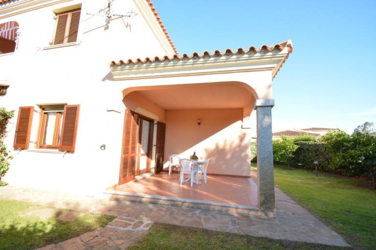 Children-friendly wonderful apartment with grill & yard | Beach nearby | Pets allowed in San Teodoro