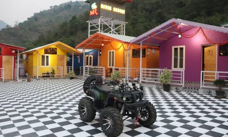 MR River Resort LLP