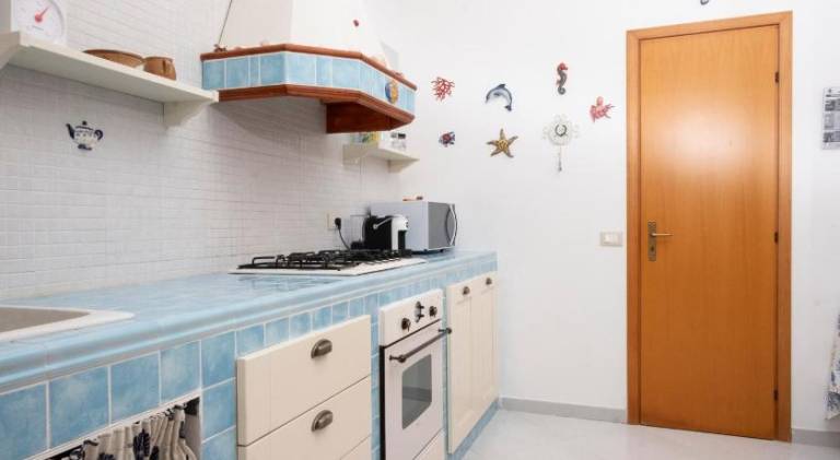 House with 2 rooms for 6 persons — photo 3
