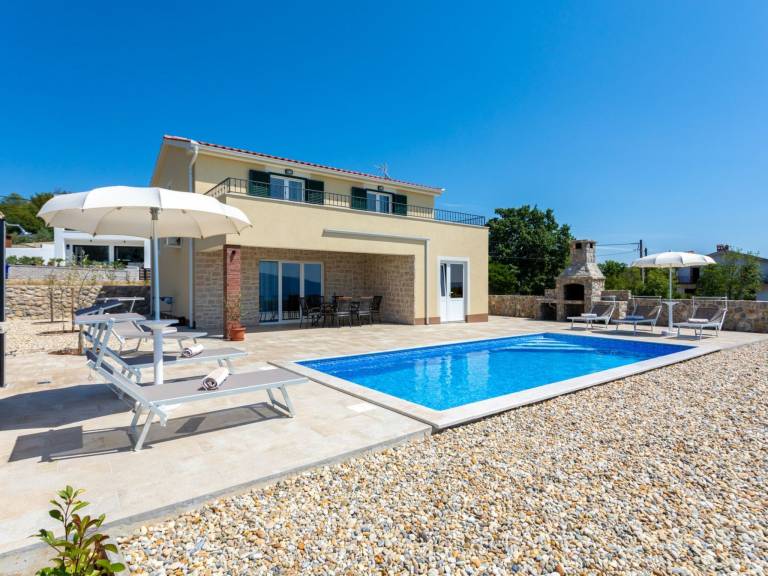 Ferienhaus Pinezići