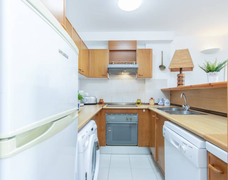 0161-PORT GREC Apartamento con WIFI, vista al canal y al mar — photo 4