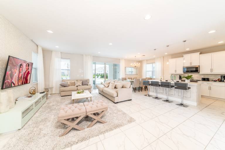 Luxury Home with Themed Rooms, Air Hockey near Disney with Waterpark & Resort Access at Encore Resort - 7699GR — photo 4