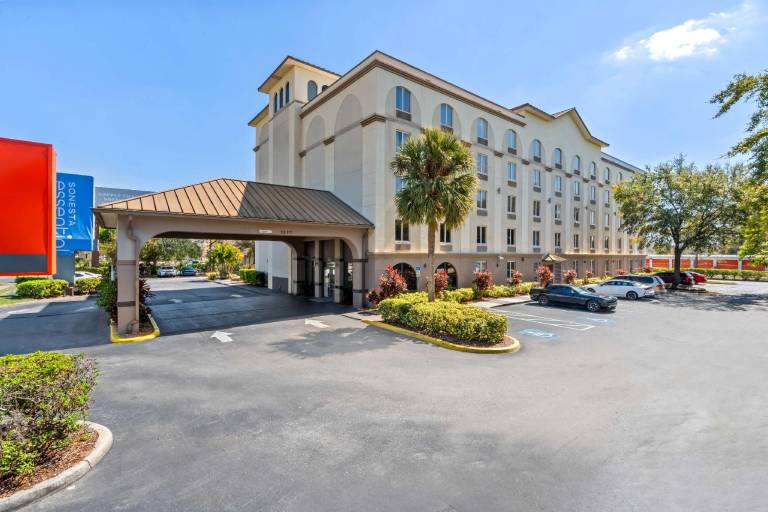 Sonesta Essential Orlando in Orlando, FL