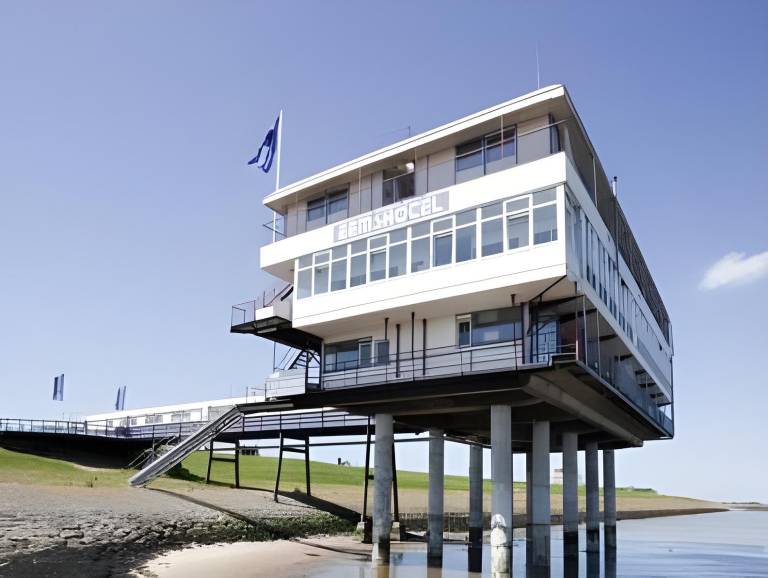 Eemshotel in Groningen