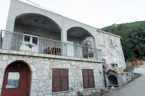Apartment  Sobra