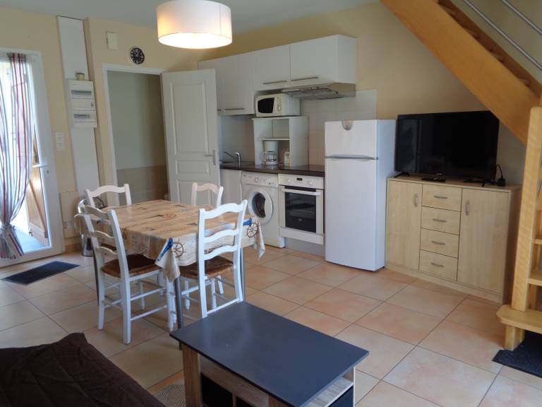 House with garden & barbecue | Panoramic view — photo 4