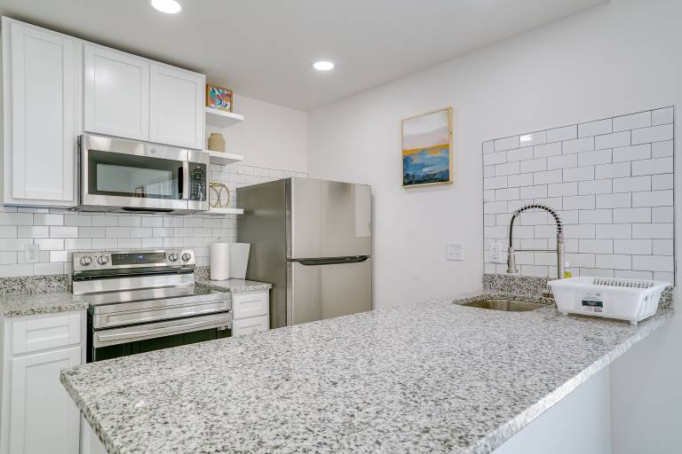 Sleek Modern El Paso Retreat 6 Mi to Downtown