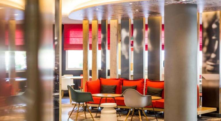 Ibis Barcelona Castelldefels — photo 2