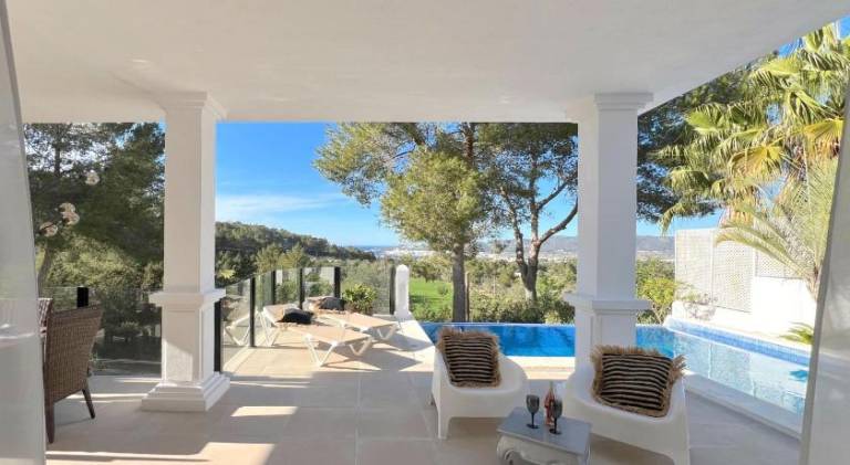 Fully equipped villa with garden, patio & grill | Pet-friendly in Sant Josep de sa Talaia