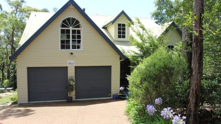 House  Wentworth Falls