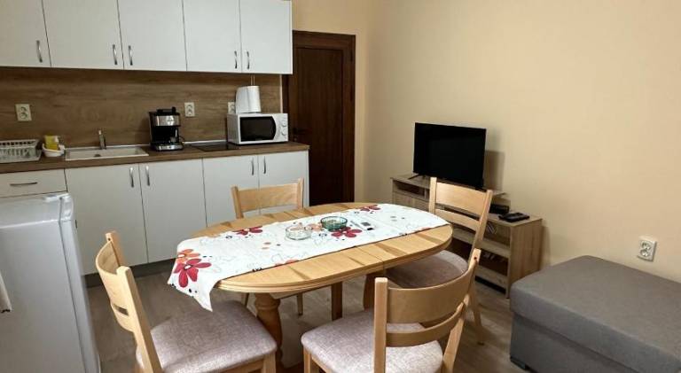 Charming holiday apartment with patio | Pet-friendly — photo 2