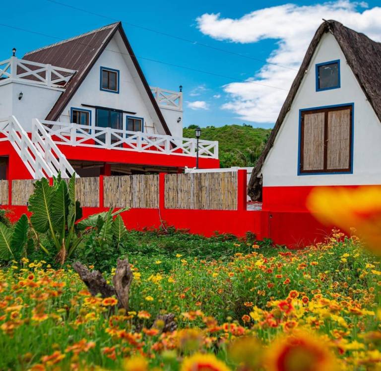 Triangle Huts Beach Resort - Pagudpud in Pagudpud
