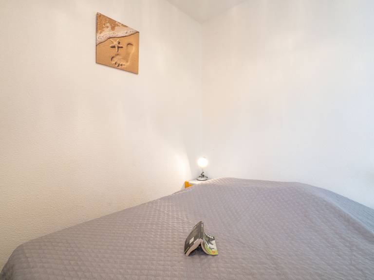 Apartment with terrace — photo 5
