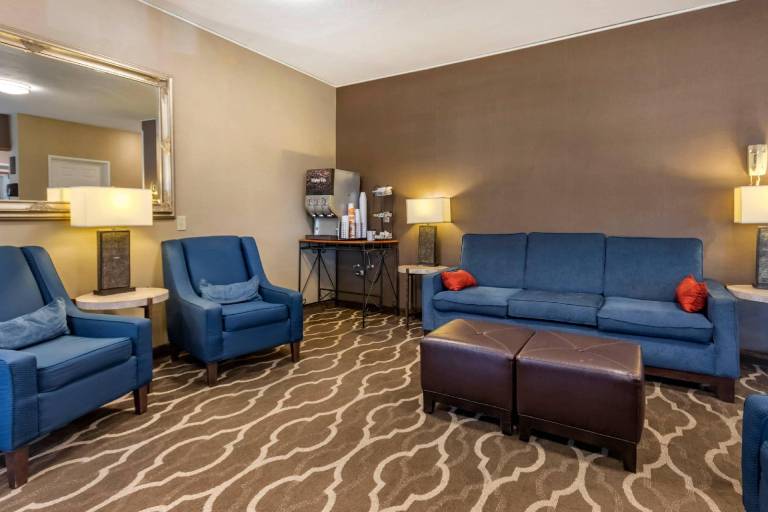Comfort Inn Great Falls Central — photo 3