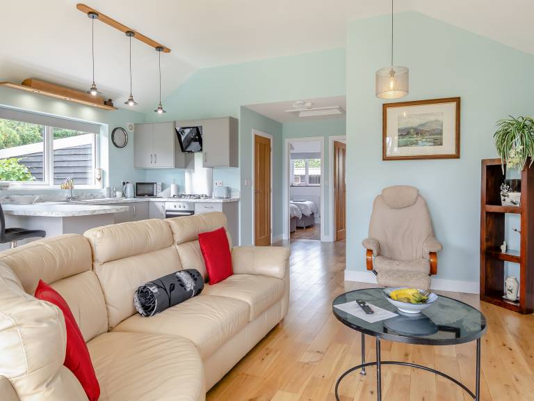 Family-friendly beautiful cottage | Pets allowed — photo 3