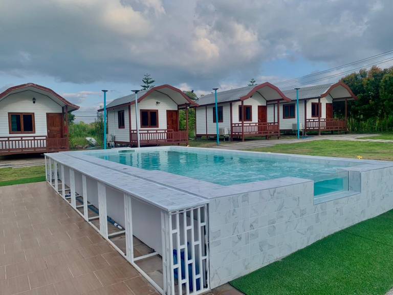 Villa with pool & barbeque — photo 5