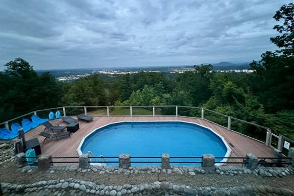 427 M² House ∙ 7 Bedrooms ∙ 20 Guests - Pigeon Forge, TN
