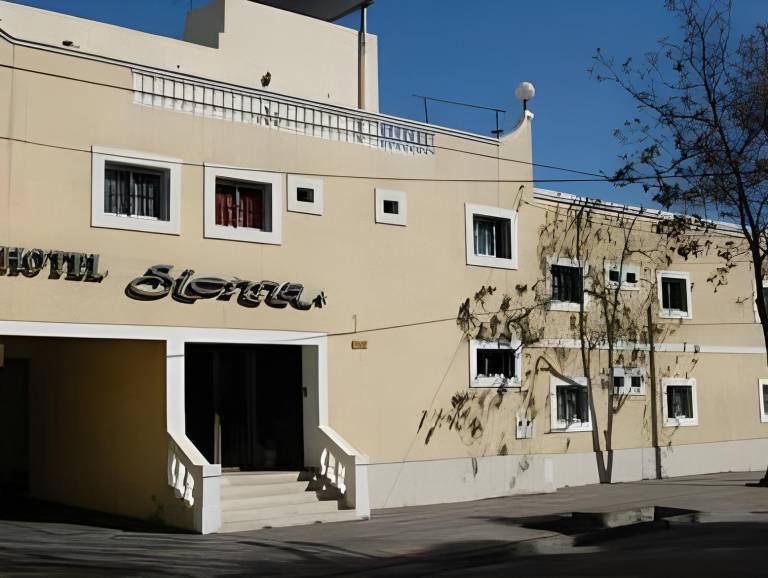 Hotel Sienna in Mendoza