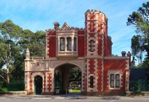 House Blacktown