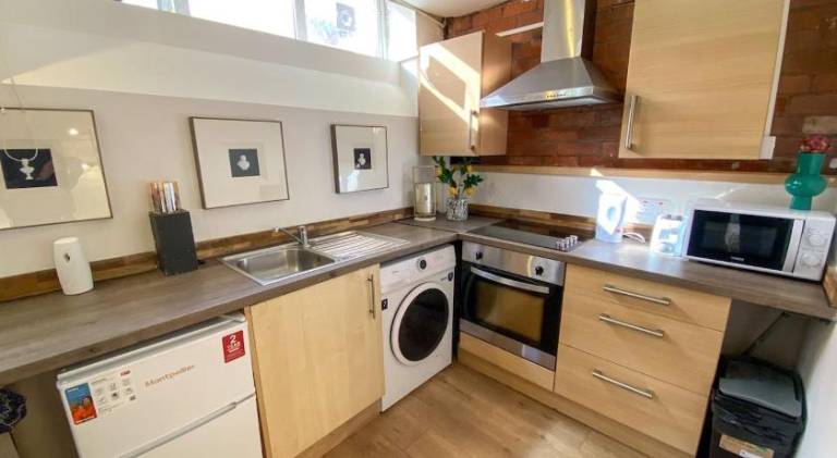 Holiday apartment | Next to Manchester Cathedral | Dogs allowed — photo 2