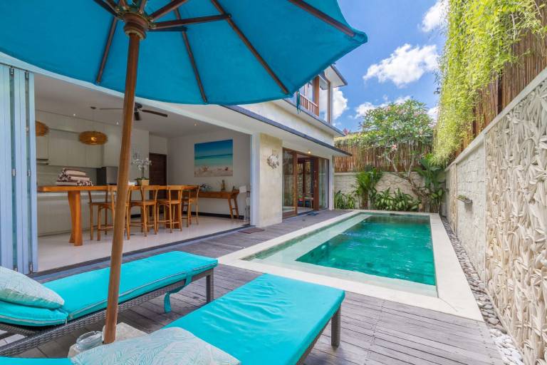 Lacasa Villa Legian in Kuta