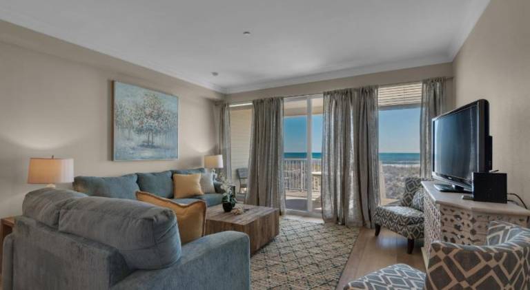 Nice holiday apartment with pool | Next to the beach | Pets allowed in Pensacola, FL