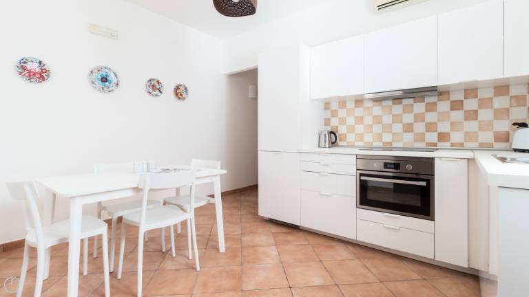 Family-oriented pleasant rental apartment with terrace | Dogs allowed — photo 5