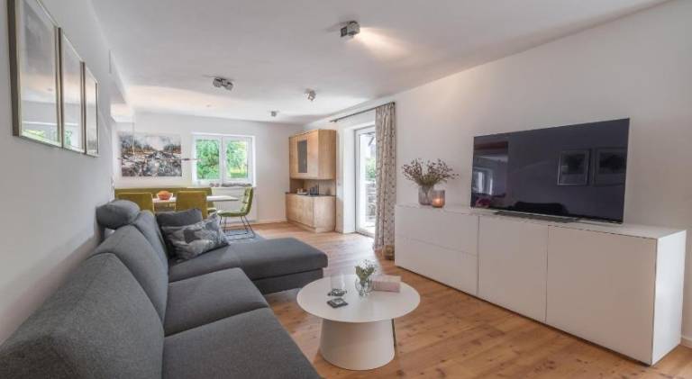 Holiday apartment with BBQ, sauna & patio — photo 2