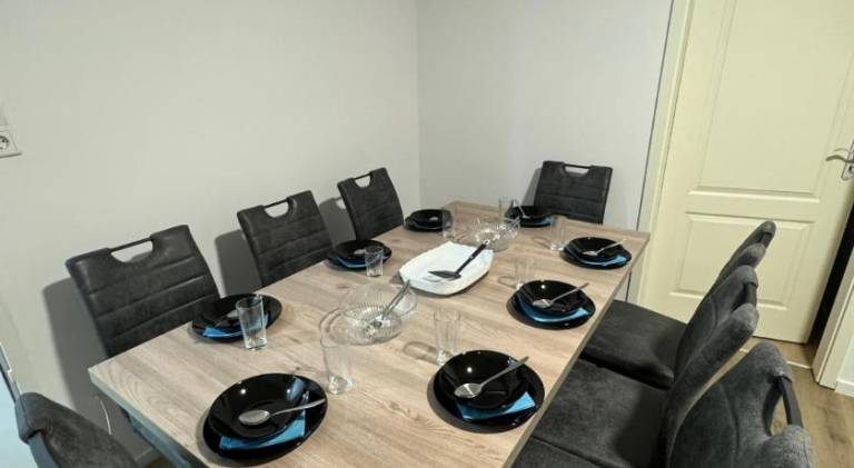 Rental apartment with 5 rooms for 10 persons — photo 5