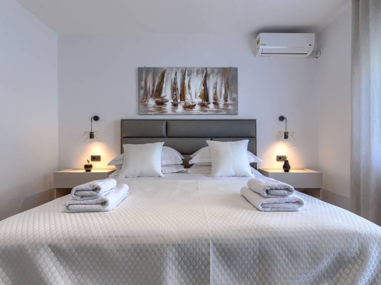 Fully equipped beautiful apartment with patio & garden | Sea view | Next to the beach | Pet-friendly — photo 3