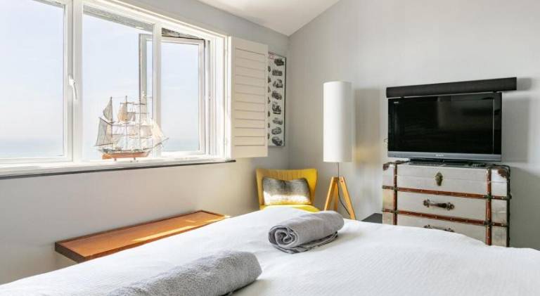 Vacation home with 2 rooms for 4 persons in Folkestone