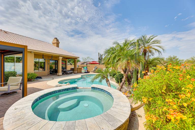 Putting Green Golfer s Getaway in Scottsdale