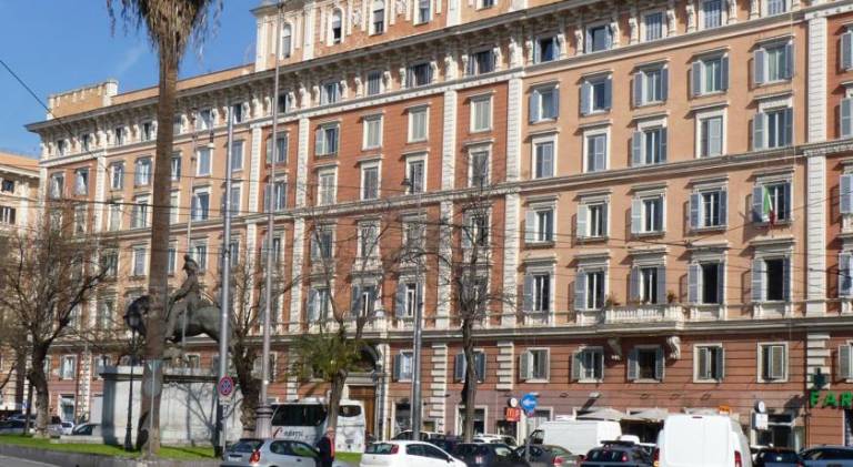 Apartment | Close to St. Peter's Basilica | Perfect for remote work | Pet-friendly — photo 2