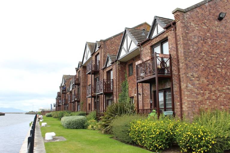 Apartment Ayr