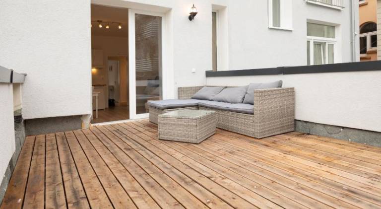 Apartment with terrace — photo 2