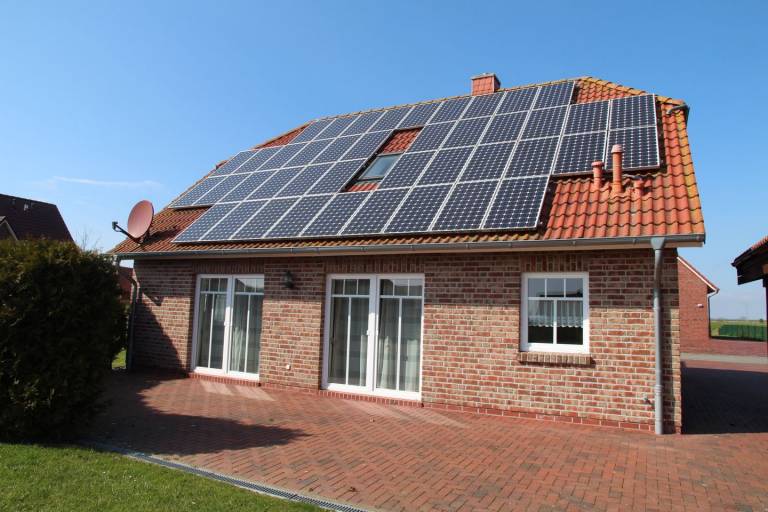 Riesiges Ferienhaus mit Sauna und Kamin