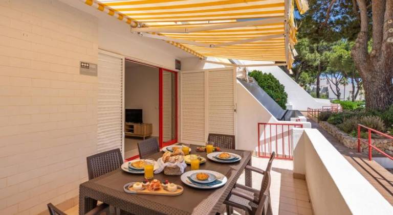 HostWise - Sunny Escape with a Pool & Balcony — photo 4