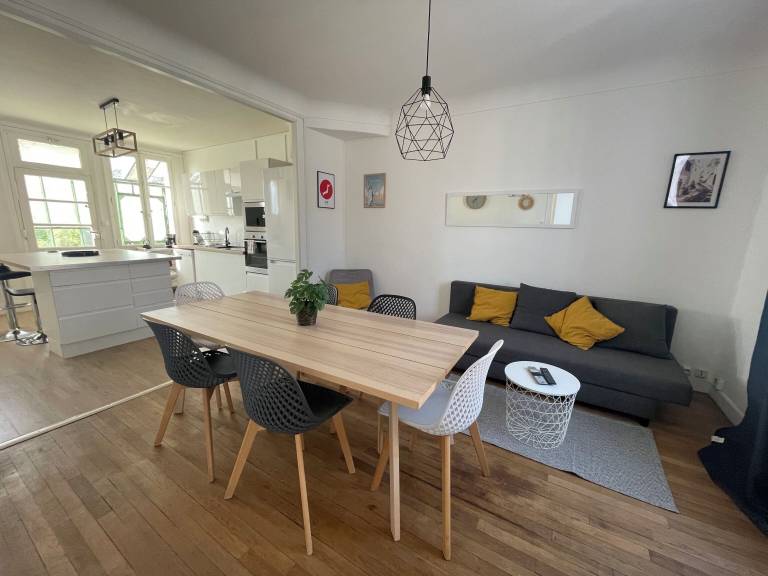 Casa  Tours