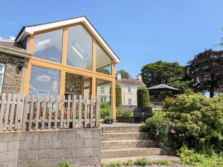 Cottage  Lampeter