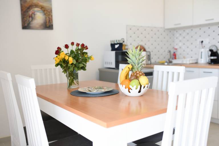 Three bedroom apartment with terrace and sea view Makarska (A-19795-d) — photo 5
