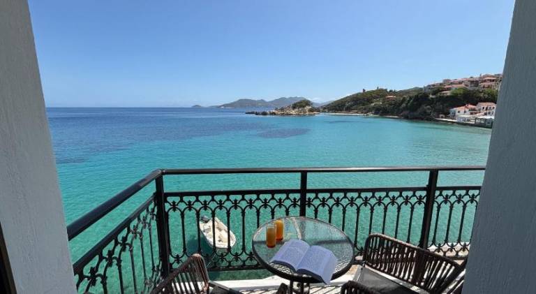 Galaris' Studio in Samos
